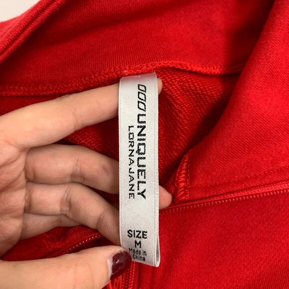 Lorna Jane Grandstand Sweater Womens M Red Colorblock Quarter Zip High Neck Crop - Picture 9 of 14